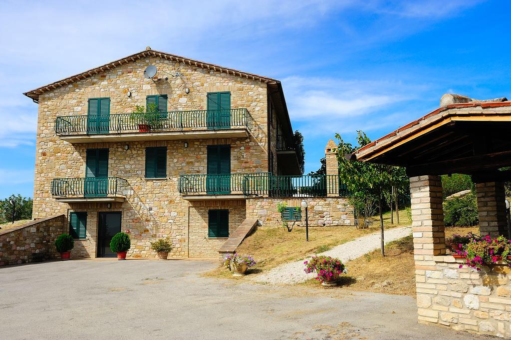 Hostal Colle Degli Olivi Snc Asís Exterior foto